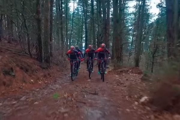 Así fue el "Training Camp 2016" del MMR Factory Racing Team