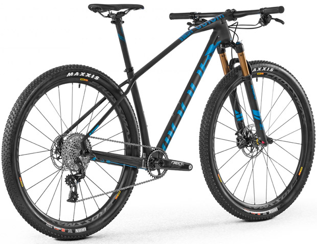 Mondraker Podium Carbon RR SL, el caballo de carreras del Primaflor-Mondraker-Rotor Team