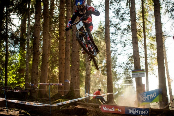 Campeonato del Mundo DH 2016 de Val di Sole: el día en que Mondraker hizo historia en el Mountain Bike