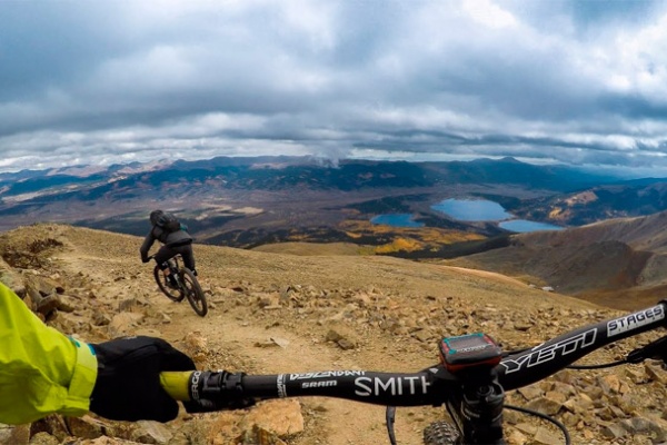 De ruta por el Monte Elbert (4.401 metros) con Nate Hills y compañía