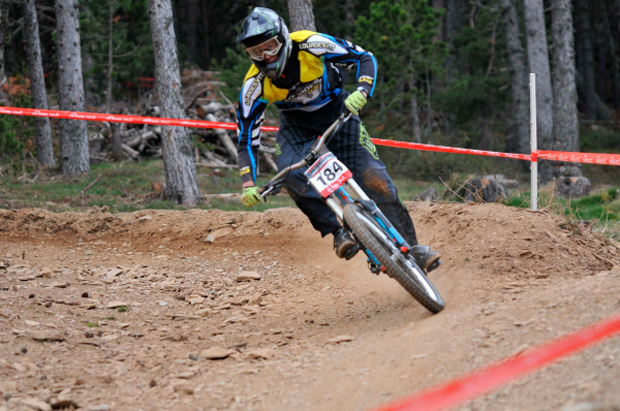 Rémi Thirion y Marine Cabirou, vencedores del Open de España DHI de Vallnord