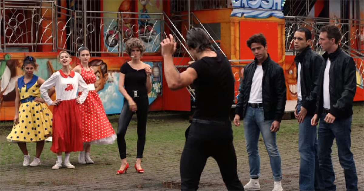 En TodoMountainBike: Divertida parodia de Peter Sagan y su mujer emulando a John Travolta y Olivia Newton-John en 'Grease'