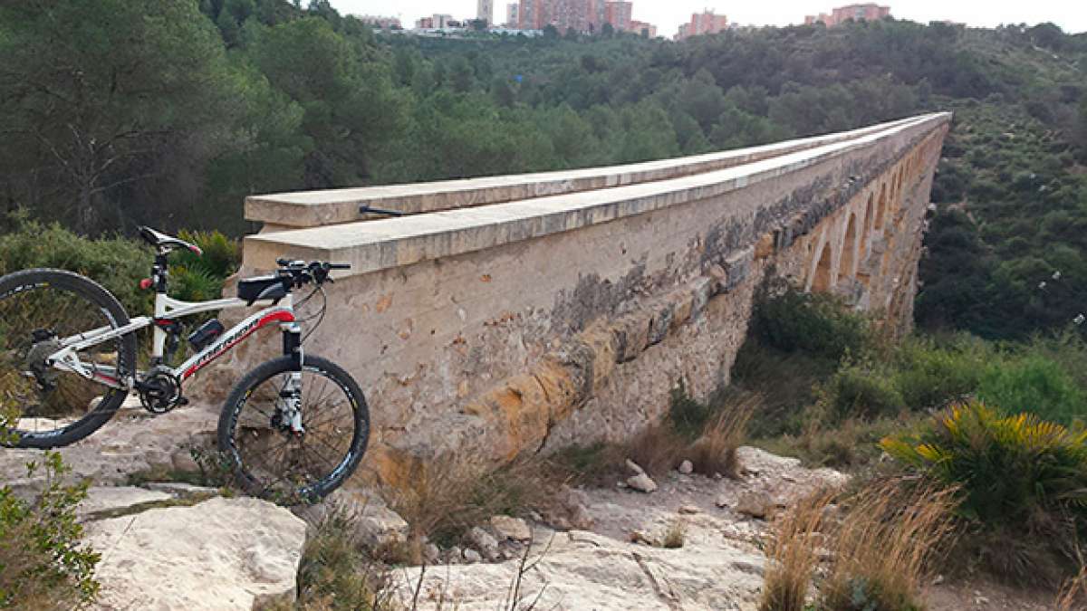 La foto del día en TodoMountainBike: 'Pont del Diable de Tarragona'