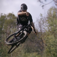 ¿Una buena rígida o una mala doble? La nueva Commencal META HT AM 2017 en acción