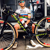 La nueva doble de Nino Schurter... ¿La Scott Spark de 2017?