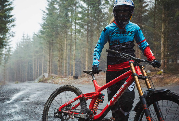 Rachel Atherton, un repaso a la historia de la Campeona de Descenso más laureada de todos los tiempos