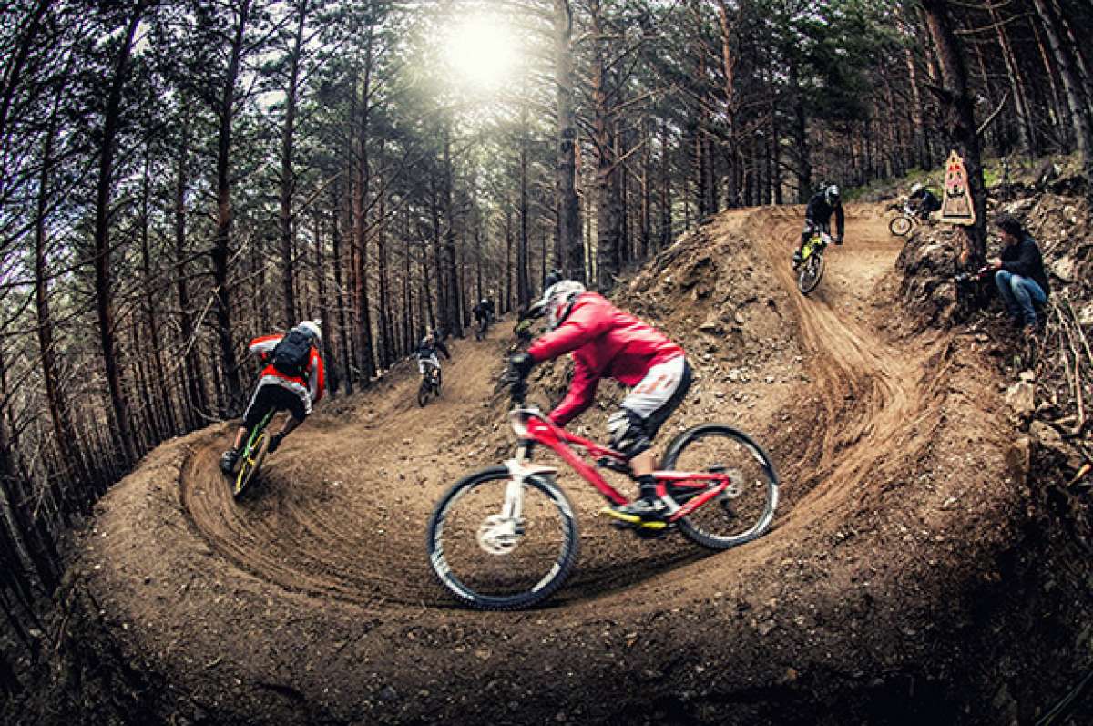 Red Bull Holy Bike 2016: Tres disciplinas, una sola bicicleta