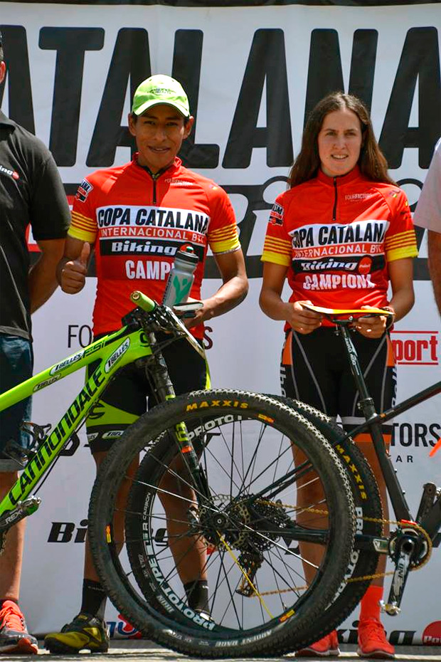 Ever Alejandro Gómez y Sara Gay, vencedores de la Copa Catalana Internacional BTT Biking Point 2016