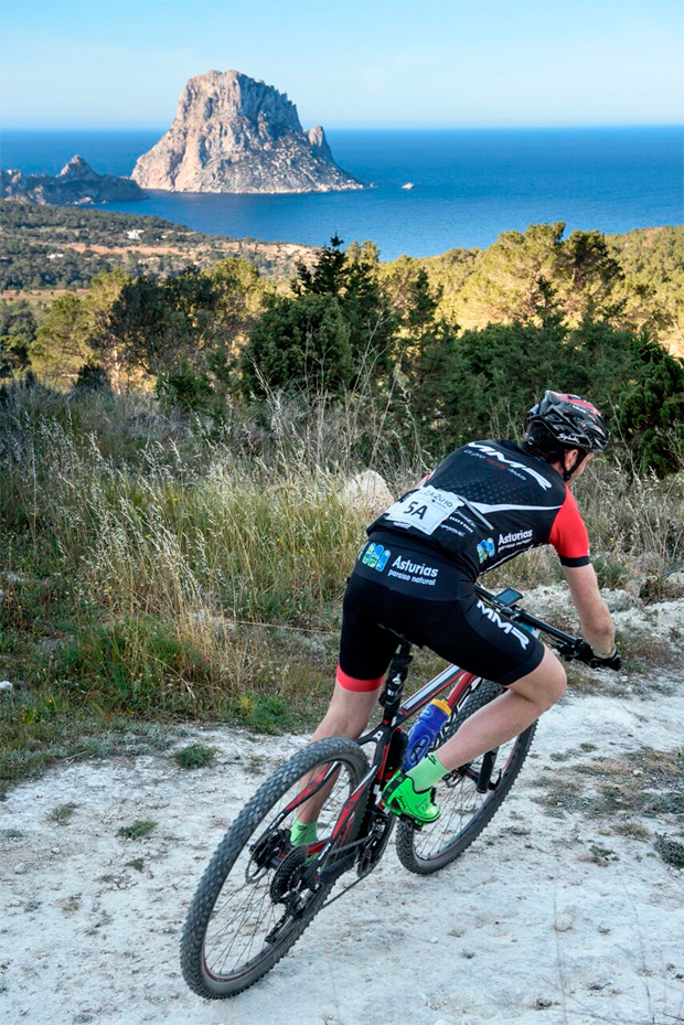 Vuelta a Ibiza MTB MMR 2016, la edición con más éxito de participación