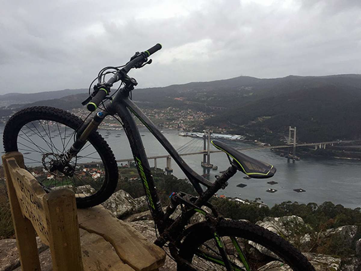 La foto del día en TodoMountainBike: "Hacia la ría de Vigo"