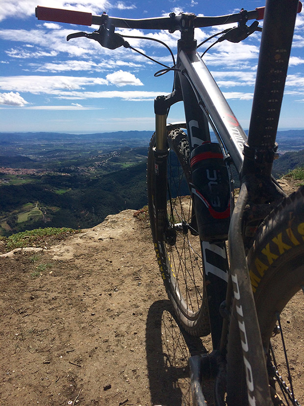 La foto del día en TodoMountainBike: 'Sant Sadurní de Gallifa'