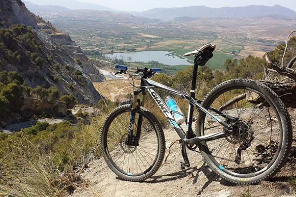 La foto del día en TodoMountainBike: "En lo alto de la Sierra"