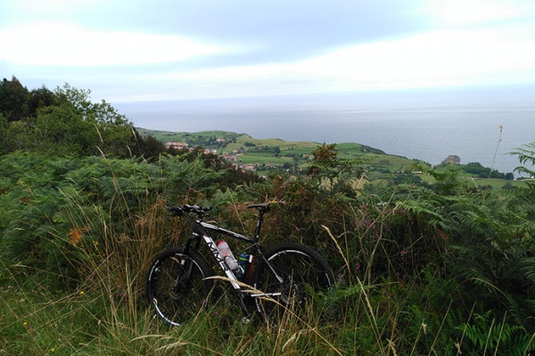 La foto del día en TodoMountainBike: "Sierra Plana de Llanes (Asturias)"