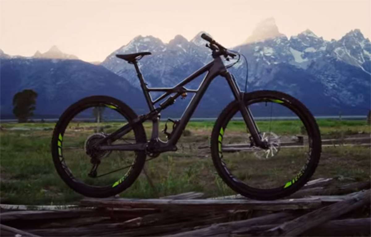 La nueva Specialized Enduro de 2017 en acción