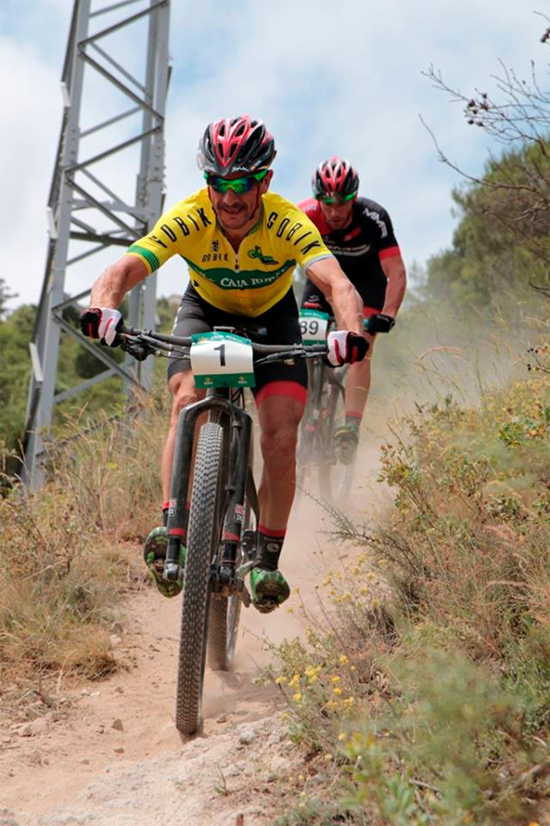 Carlos Coloma y Áurea Ruiz, vencedores del Superprestigio Caja Rural MTB 2016