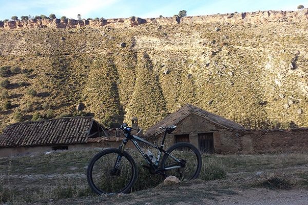 La foto del día en TodoMountainBike: "Tajos de Monachil"