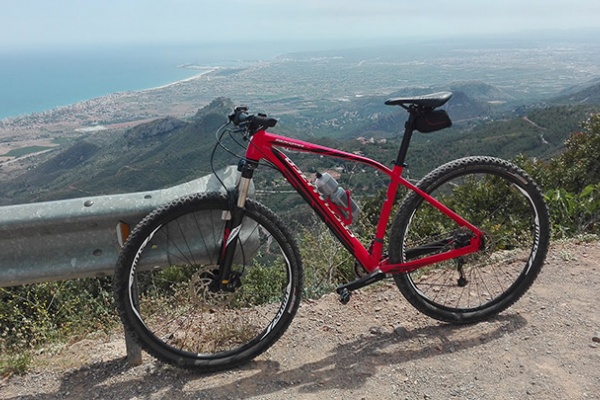 La foto del día en TodoMountainBike: "Vista de Benicàssim y Grao de Castellón"