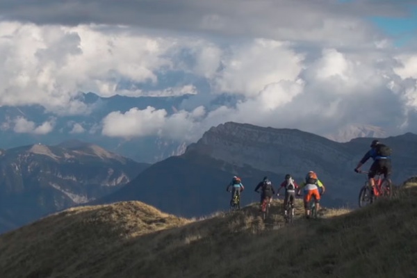 "2017 razones para rodar", emotivo corto promocional de Orbea para arrancar el año al 100%