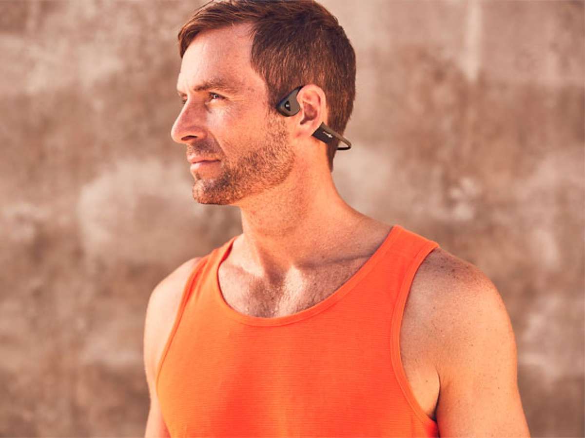 En TodoMountainBike: AfterShokz Trekz Air, unos auriculares por conductividad ósea para pedalear sin infringir la ley