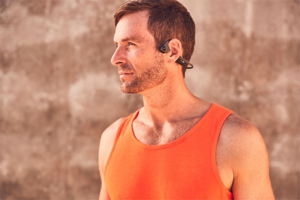 AfterShokz Trekz Air, unos auriculares por conductividad ósea para pedalear sin infringir la ley