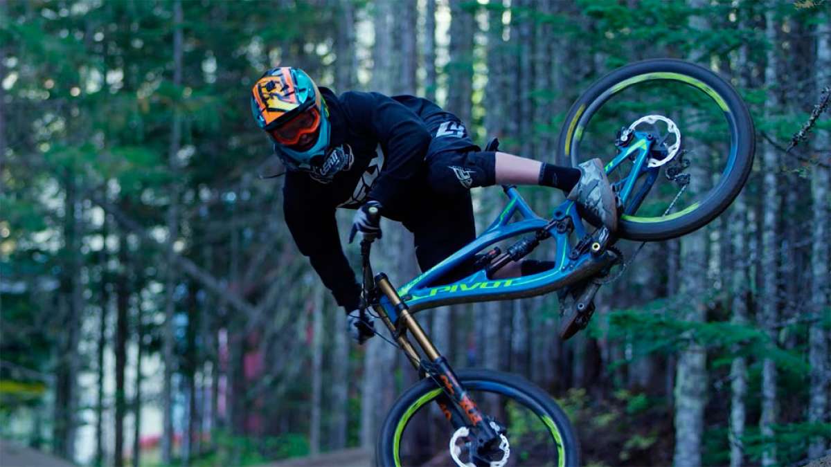 En TodoMountainBike: Así de bien rueda Bernard Kerr en el Whistler Bike Park