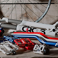 Cambios en la distribución del grupo Hayes en España, Andorra y Portugal: adiós a Alpcross y bienvenida a Biketrading