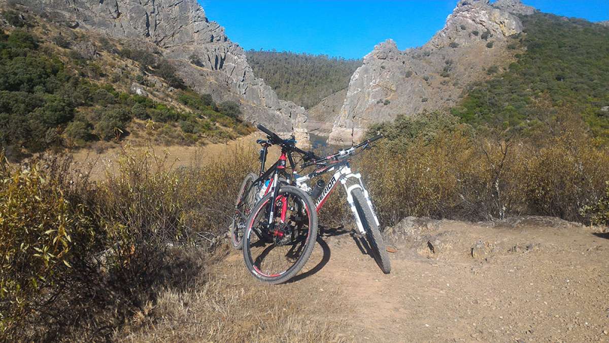 En TodoMountainBike: La foto del día en TodoMountainBike: 'Canchos de Ramiro'