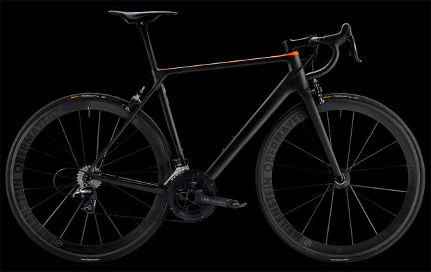 En TodoMountainBike: Canyon Ultimate CF EVO 10.0 SL, una espectacular 'flaca' de menos de 5 kilos