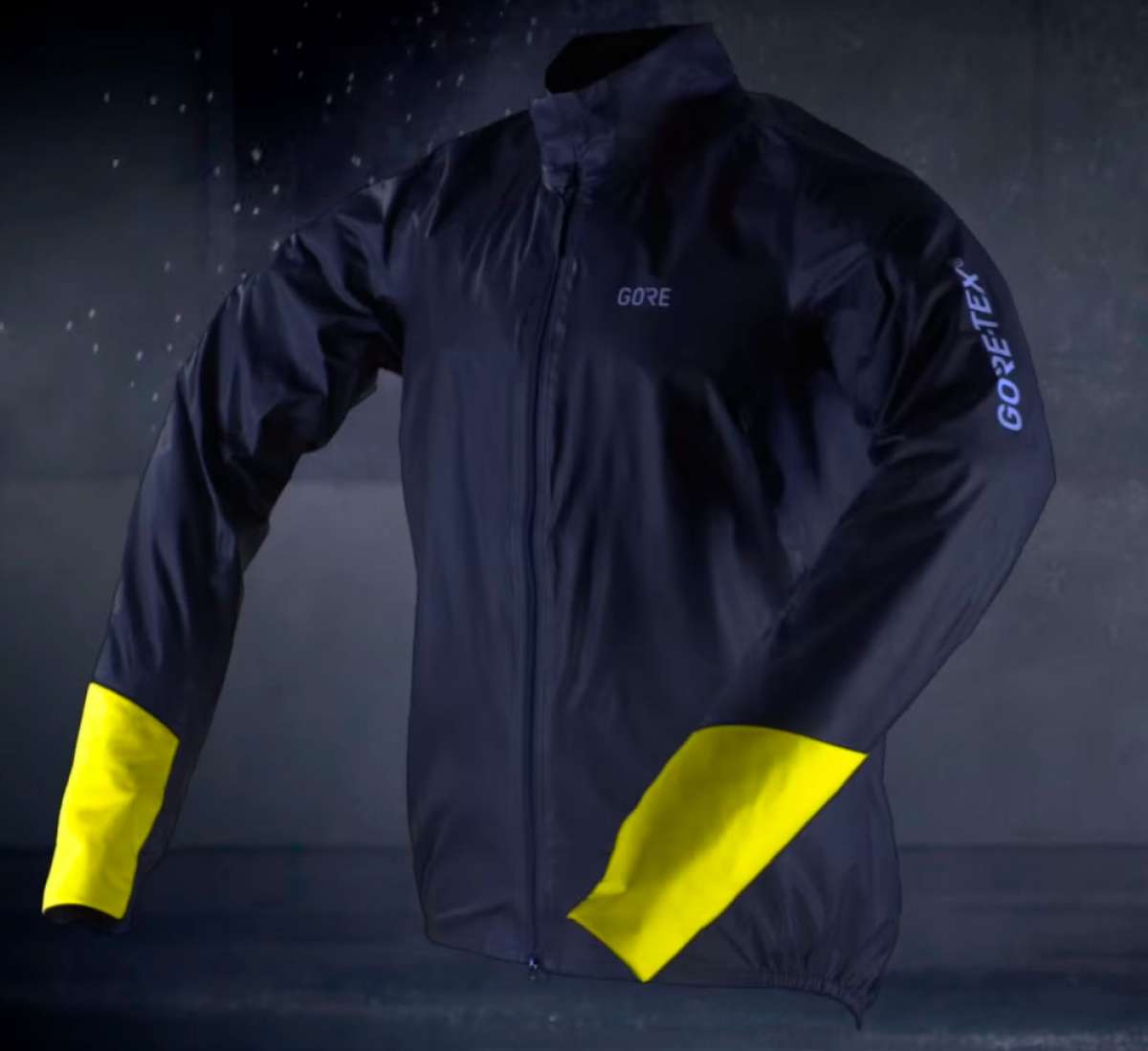 En TodoMountainBike: Más colores para la Gore-Tex Shakedry, la chaqueta impermeable más avanzada del mundo