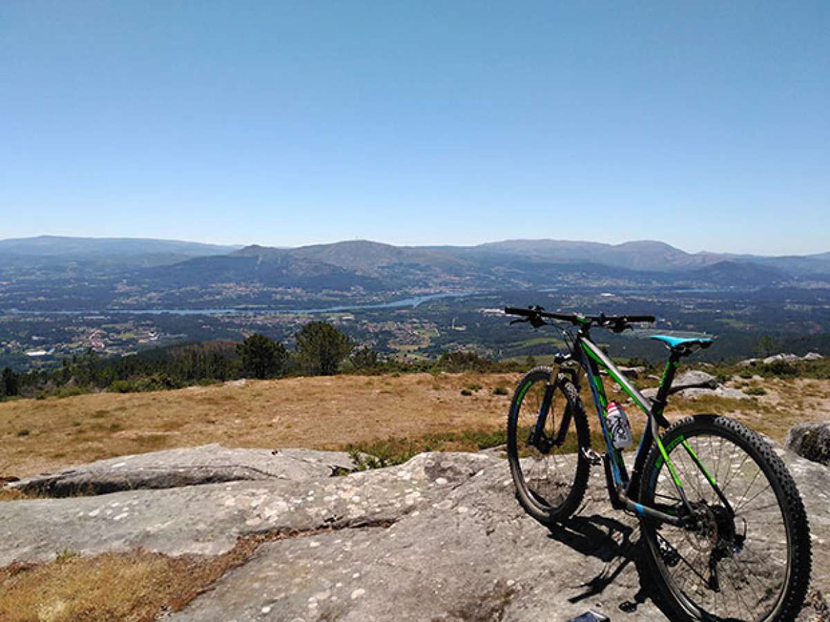 La foto del día en TodoMountainBike: "Cumbre del Monte Vilachán"