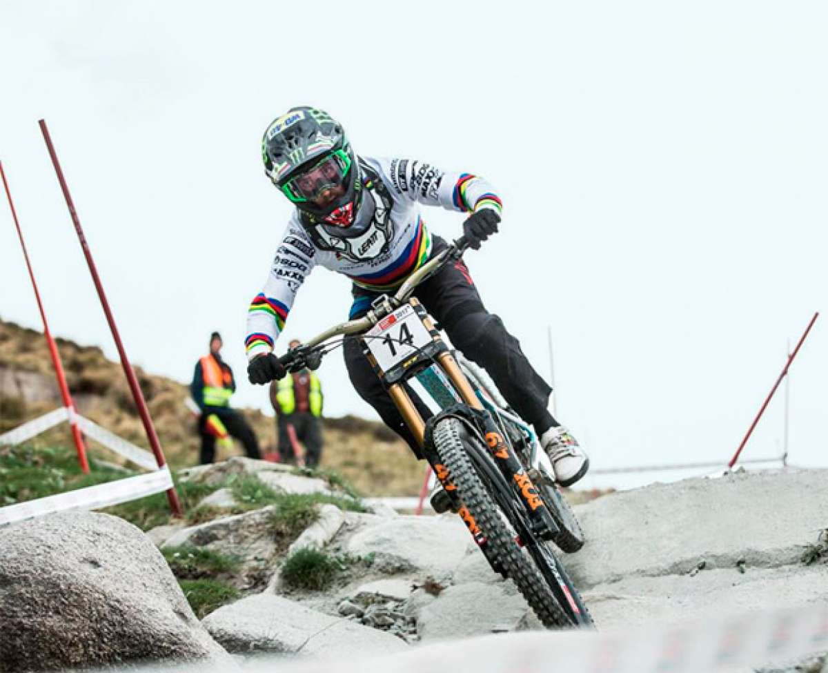 En TodoMountainBike: ¿Cómo bajan las 29er? Danny Hart y su Mondraker Summum 29 en las British Downhill Series de Fort William