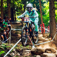 El descenso ganador de Tahnée Seagrave en la Copa del Mundo DHI 2017 de Val di Sole