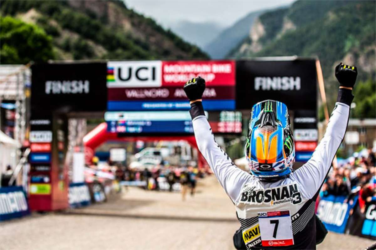 En TodoMountainBike: Los descensos ganadores de Troy Brosnan y Myriam Nicole en la Copa del Mundo DHI 2017 de Vallnord