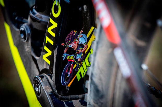 En TodoMountainBike: La Scott Spark con la que Nino Schurter ganó el Mundial de Cairns, al detalle
