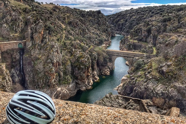 La foto del día en TodoMountainBike: "Embalse de El Villar"