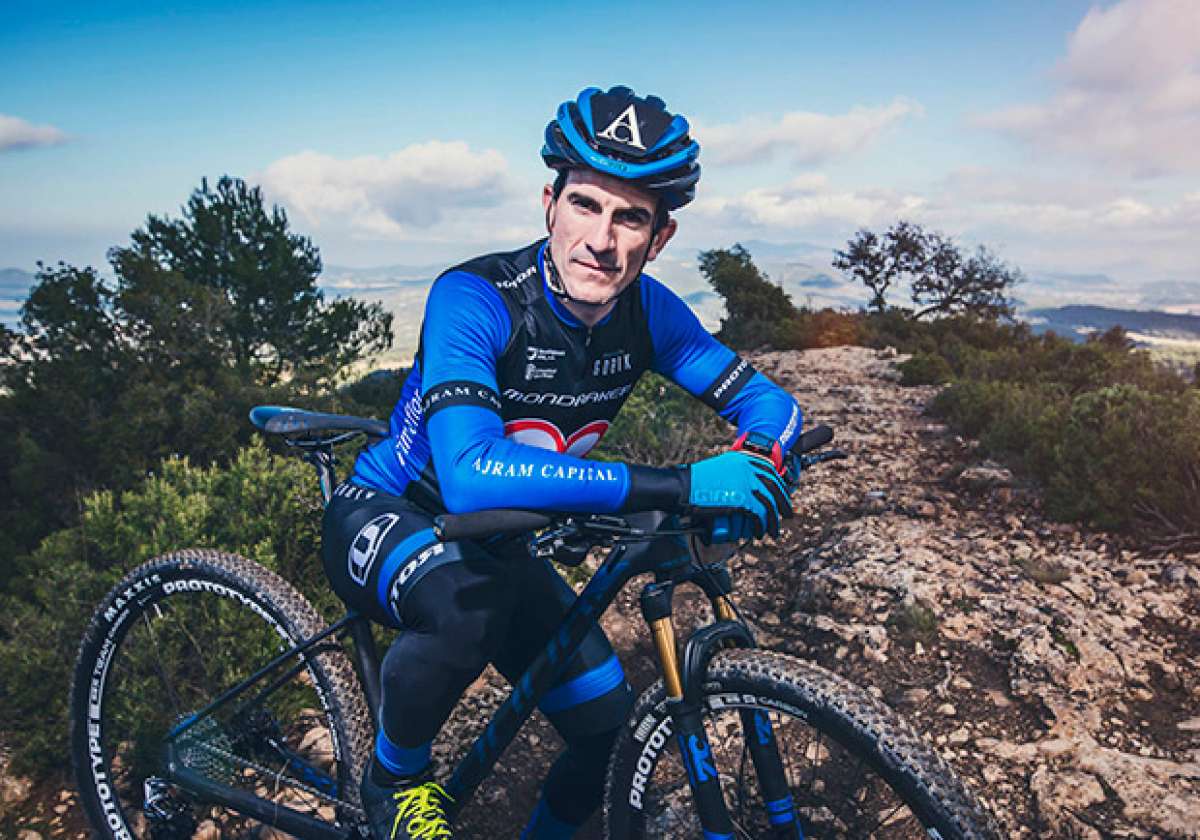 En TodoMountainBike: Entrevista a Carlos Coloma: "Quiero preparar el Campeonato del Mundo en pruebas como la Andalucía Bike Race"