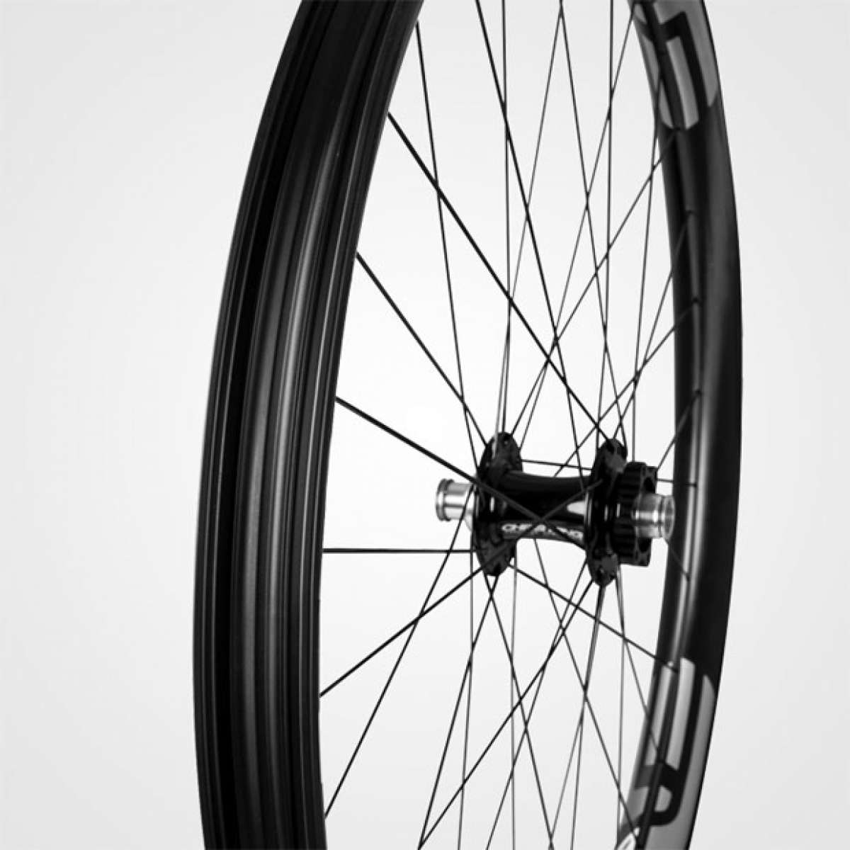 En TodoMountainBike: Protective Rim Strip, el fondo de llanta patentado por ENVE para prevenir los pinchazos por pellizco