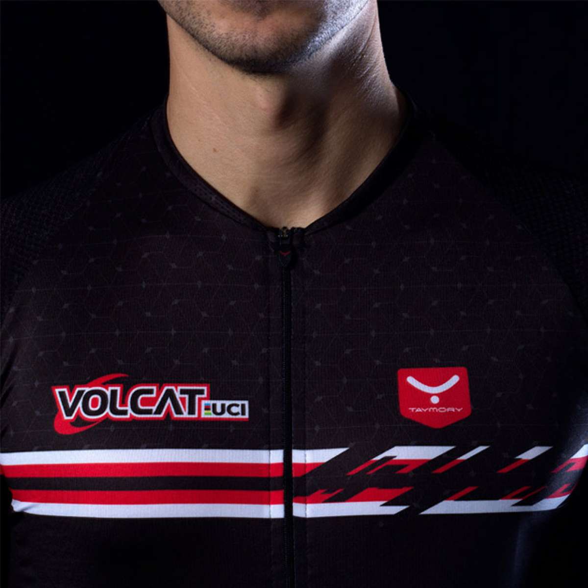 En TodoMountainBike: Presentada la equipación oficial de la UCI VOLCAT 2017 de la mano de Taymory