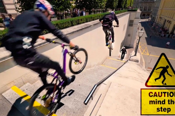 Detrás de las cámaras: así se grabó la espectacular sesión de Freeride urbano de Fabio Wibmer por las calles de Viena