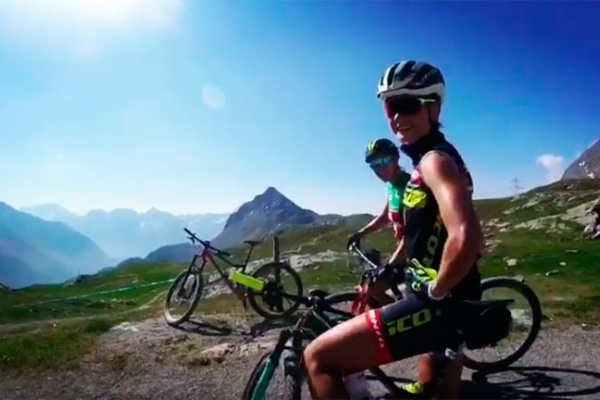 Jenny Rissveds vuelve a rodar tras sufrir una gran pérdida familiar a principios de temporada