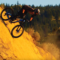 Rodando en Kamloops (Columbia Británica de Canadá) con Reece Wallace y su Giant Glory Advanced