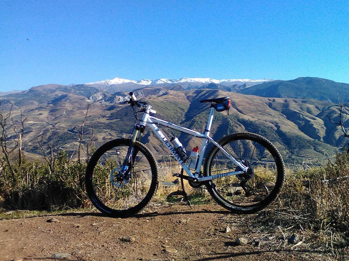 La foto del día en TodoMountainBike: "Blanca como la nieve de Sierra Nevada"