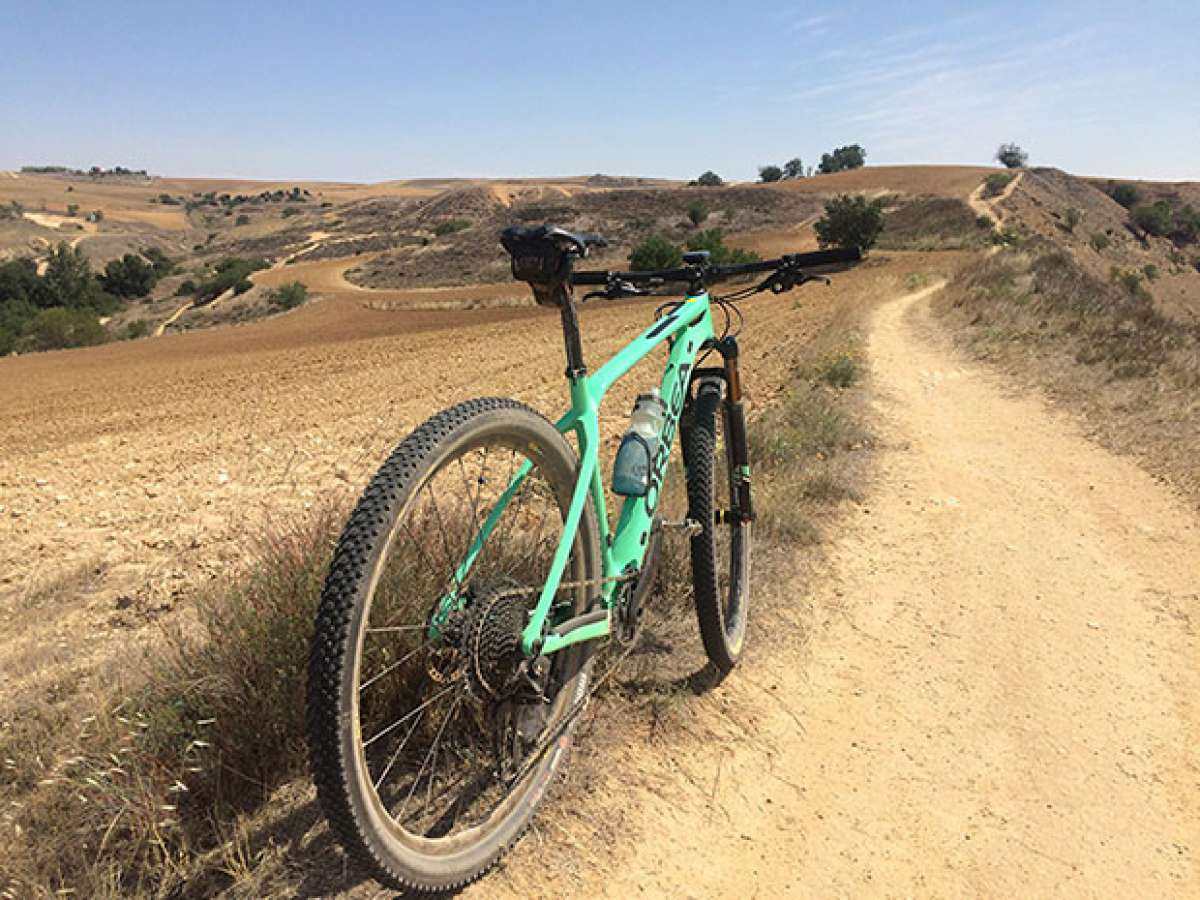 La foto del día en TodoMountainBike: "Pide pista que despego"