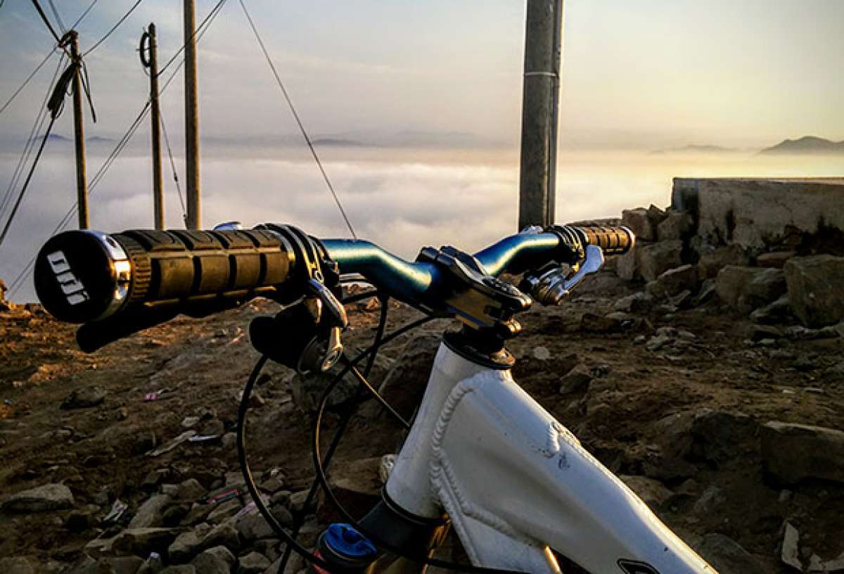 La foto del día en TodoMountainBike: "Sobre las nubes"