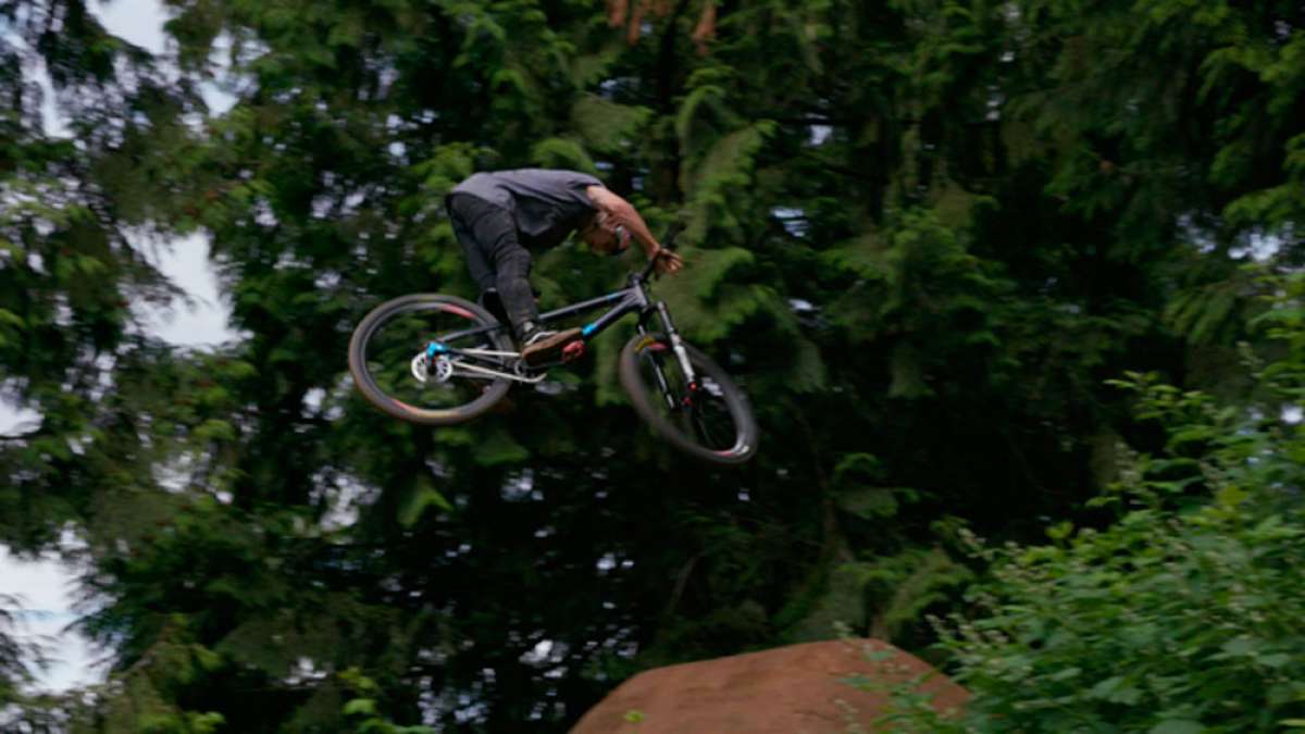 En TodoMountainBike: Slopestyle en estado puro con Anthony Messere y el cineasta Rupert Walker