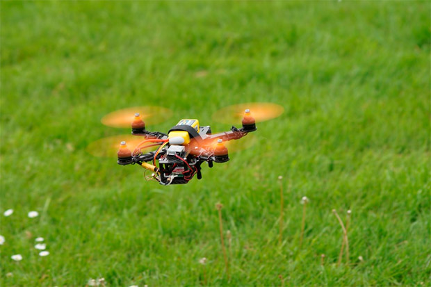 En TodoMountainBike: Consideraciones a tener en cuenta antes de usar un dron para grabar aventuras deportivas