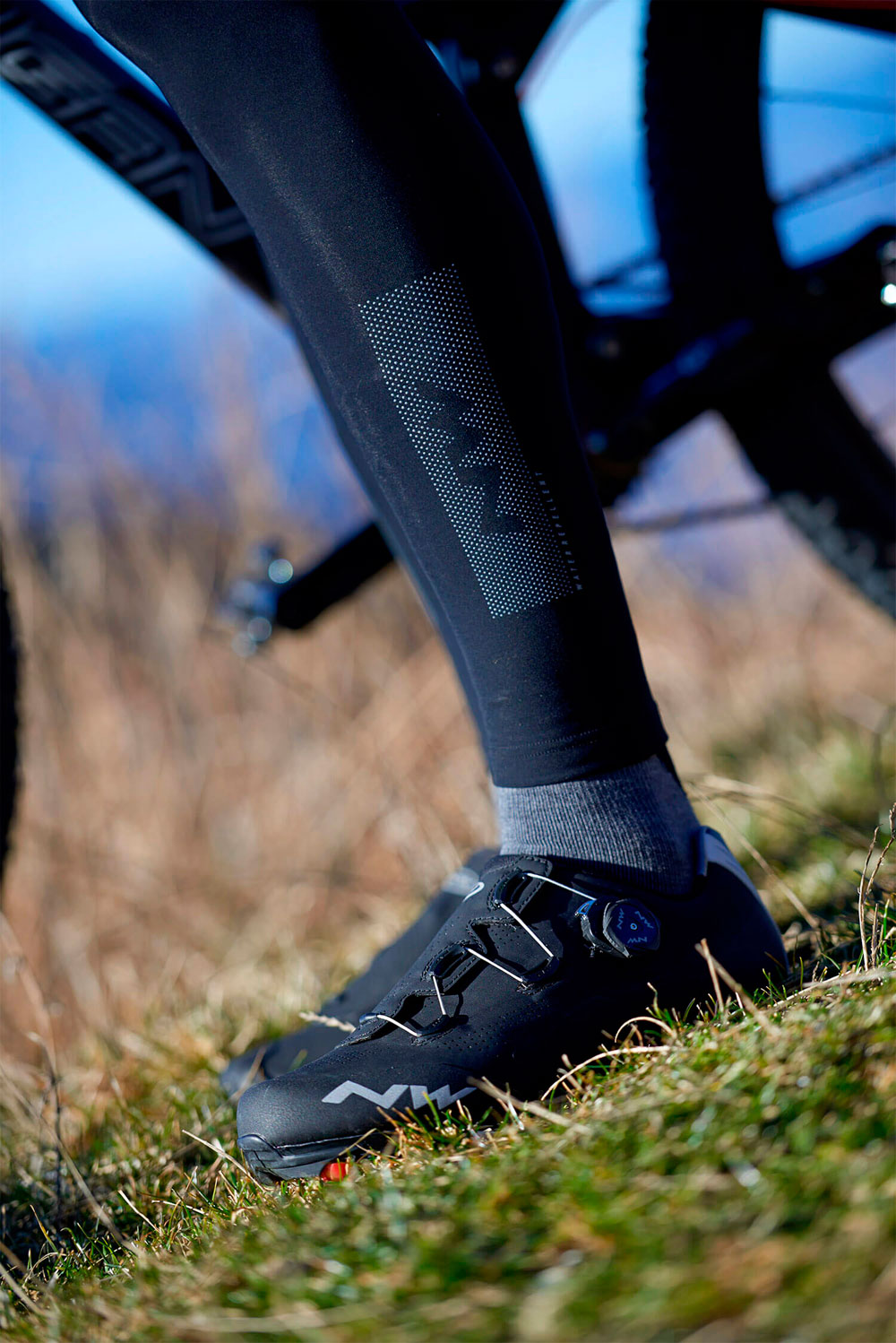 En TodoMountainBike: Northwave Raptor TH, estética veraniega en unas zapatillas diseñadas para combatir el frío