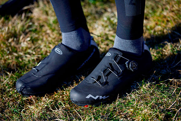 Northwave Raptor TH, estética veraniega en unas zapatillas diseñadas para combatir el frío