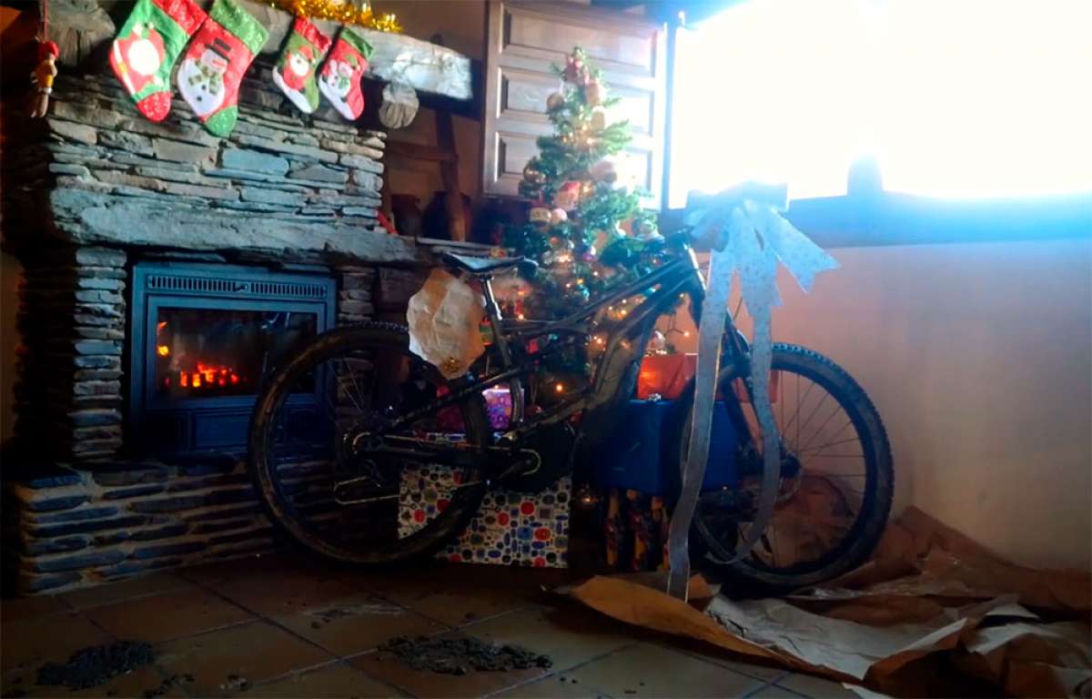 En TodoMountainBike: La Cannondale Moterra SE en acción... con Papá Noel