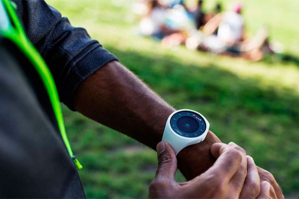 Llega el color blanco para la gama de relojes GPS Polar M200